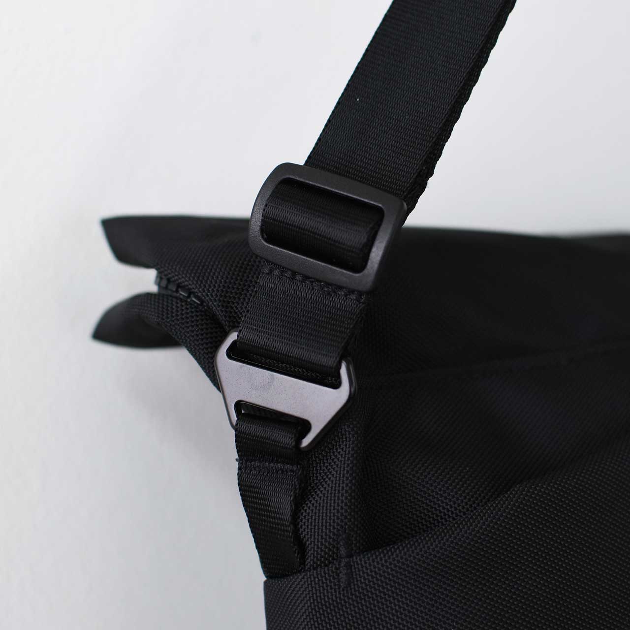 THE NORTH FACE [ザ ノースフェイス正規代理店] Pyrenees Shoulder L [NM82508] ピレネーショルダーL [2026SS]