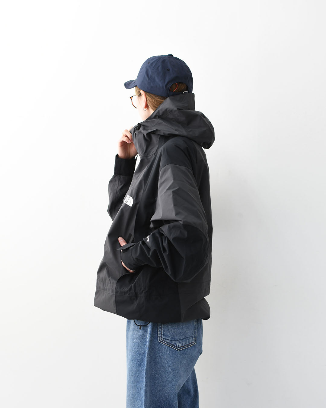 THE NORTH FACE  [ザ・ノース・フェイス正規代理店] 2000 Retro Mountain Light Jacket [NP12651] 2000レトロマウンテンライトジャケット・ナイロンジャケット・アウター・シェルジャケット・ウィンドブレーカー・アウトドア・撥水・MEN'S [2026SS]