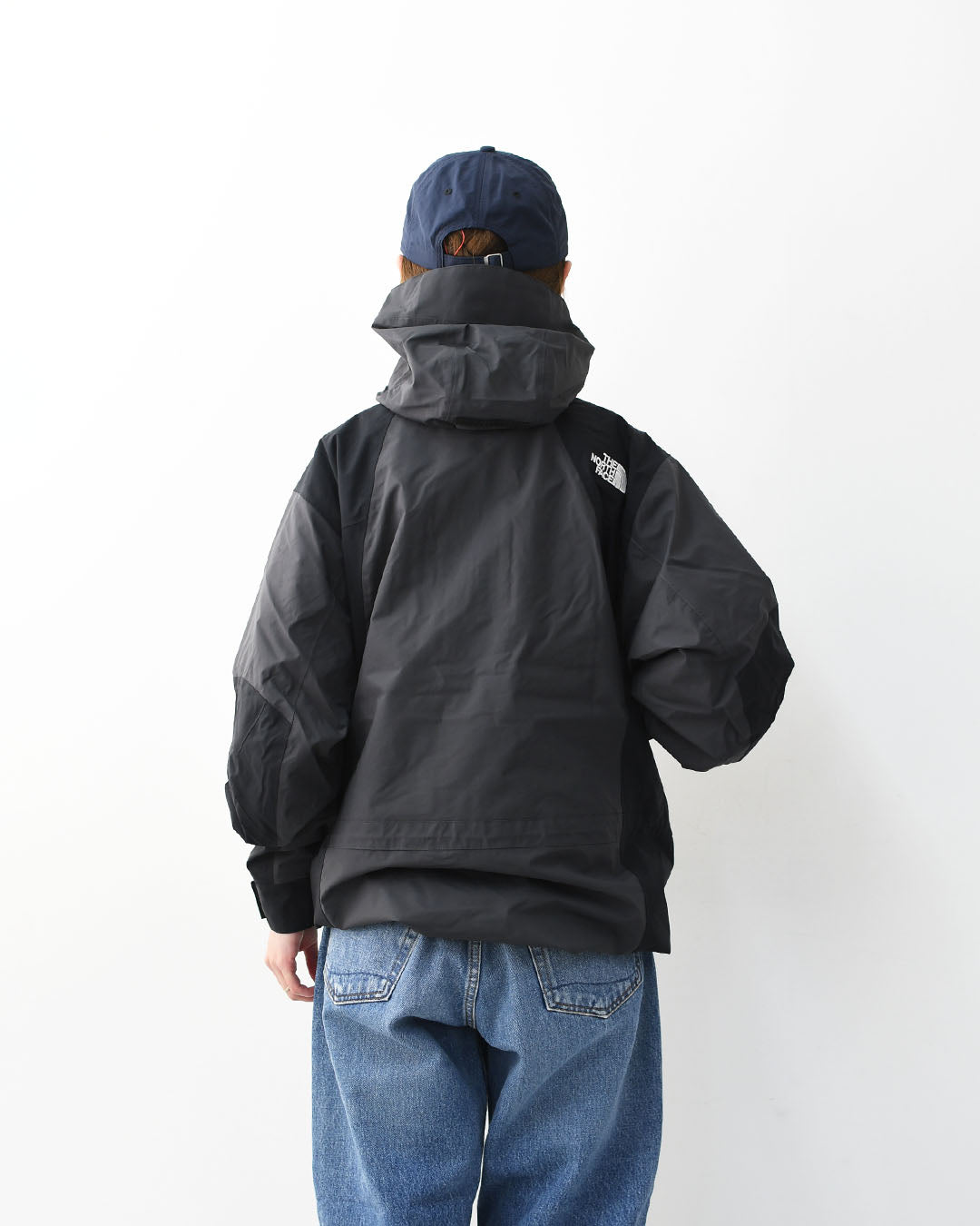 THE NORTH FACE  [ザ・ノース・フェイス正規代理店] 2000 Retro Mountain Light Jacket [NP12651] 2000レトロマウンテンライトジャケット・ナイロンジャケット・アウター・シェルジャケット・ウィンドブレーカー・アウトドア・撥水・MEN'S [2026SS]