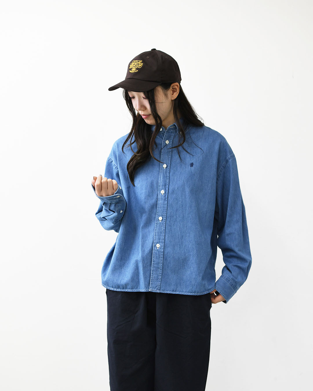 Gymphlex  [ジムフレックス] W LIGHT DENIM SHORT B.D. SHIRT L/S [GY-B0198SDM] ライトデニム ショートボタンダウン長袖シャツ・デニムシャツ・長袖デニムシャツ・ボタンダウンシャツ・羽織・LADY'S [2026AW]