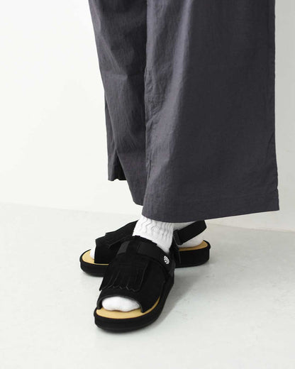 SHAKA [シャカ] OPEN TOE MULE KILT SUEDE [SK-356] オープントゥ ミュール キルト スエード・4WAYサンダル・ミュール・サンダル・スリッパライク・スエード・タッセル付き・カジュアル・アウトドア・フェス・キレイめ・LADY'S [2026SS]