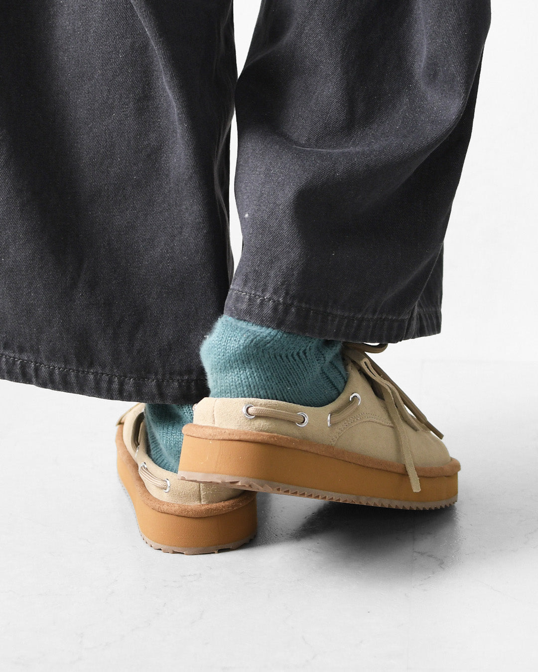 SHAKA [シャカ] BOAT MOC MULE SUEDE [SK-372] ボートモックミュールシェード・キルトタッセル付きミュールサンダル・ミュールサンダル・ミュール・カウヘア・牛革・タッセル付き・LADY'S [2026AW]
