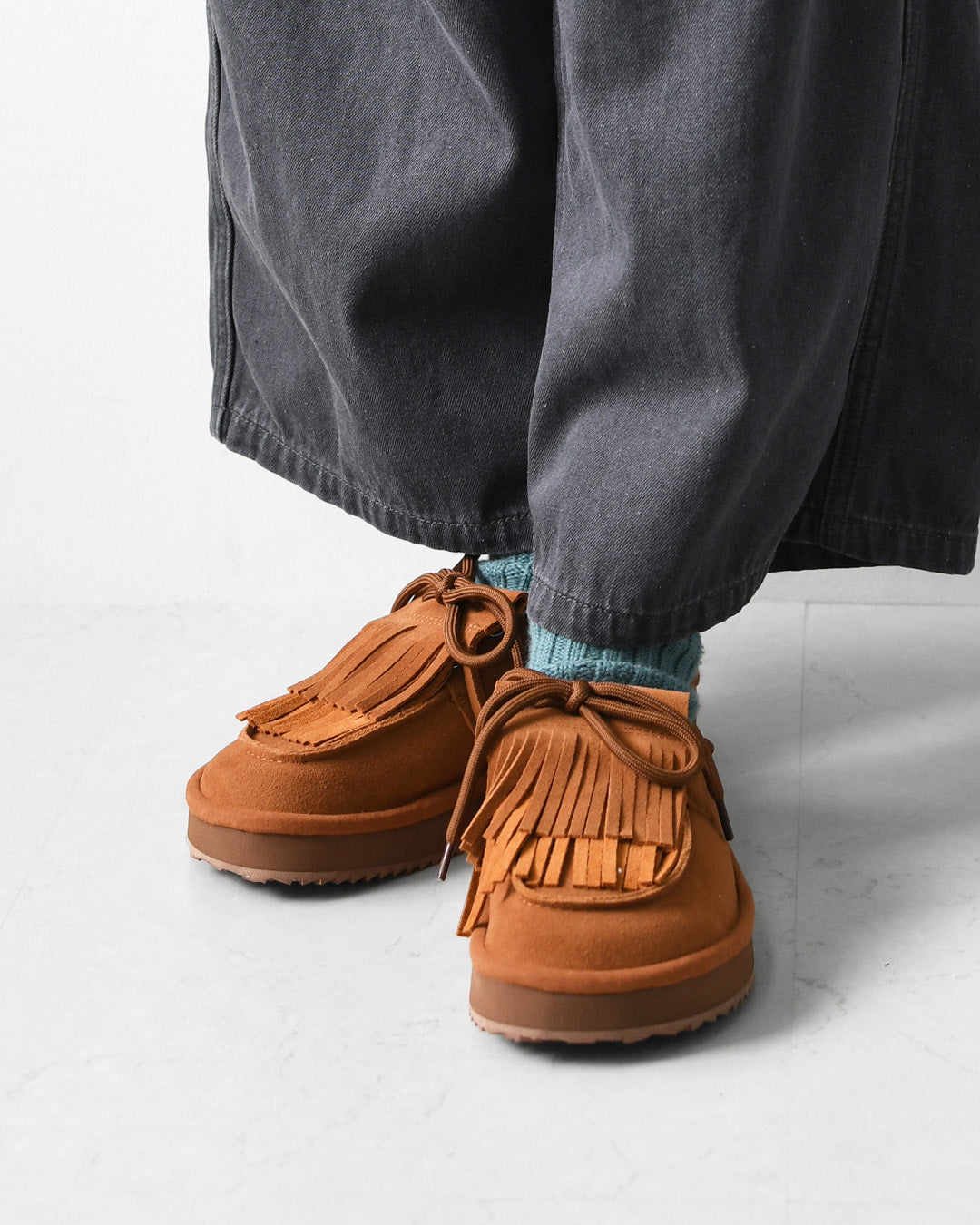 SHAKA [シャカ] BOAT MOC MULE SUEDE [SK-372] ボートモックミュールシェード・キルトタッセル付きミュールサンダル・ミュールサンダル・ミュール・カウヘア・牛革・タッセル付き・LADY'S [2026AW]