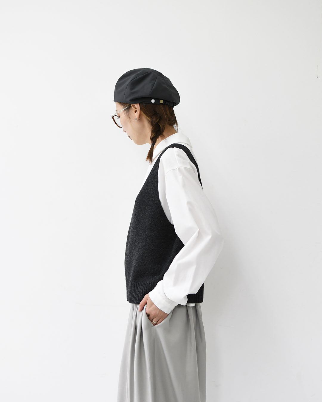 LE GLAZIK [ル・グラジック] VNECK KNIT VEST [LG-D0134 EMW] Vネックニットベスト・ニットベスト・ベスト・Vネック・ハイゲージウール・LADY'S [2025AW]