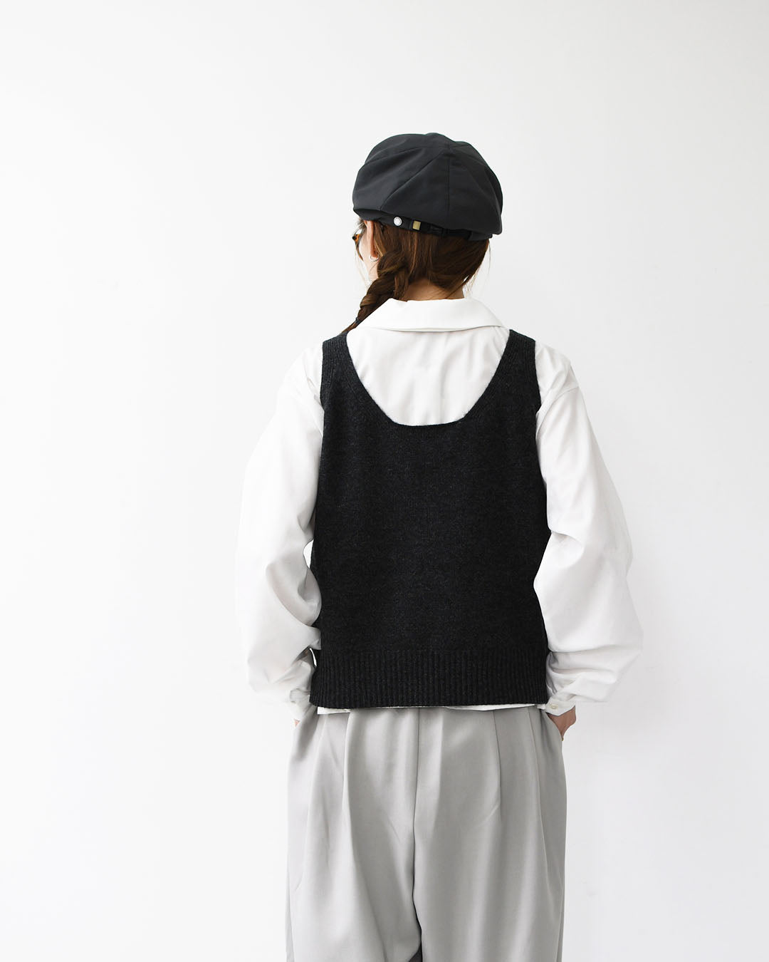 LE GLAZIK [ル・グラジック] VNECK KNIT VEST [LG-D0134 EMW] Vネックニットベスト・ニットベスト・ベスト・Vネック・ハイゲージウール・LADY'S [2025AW]