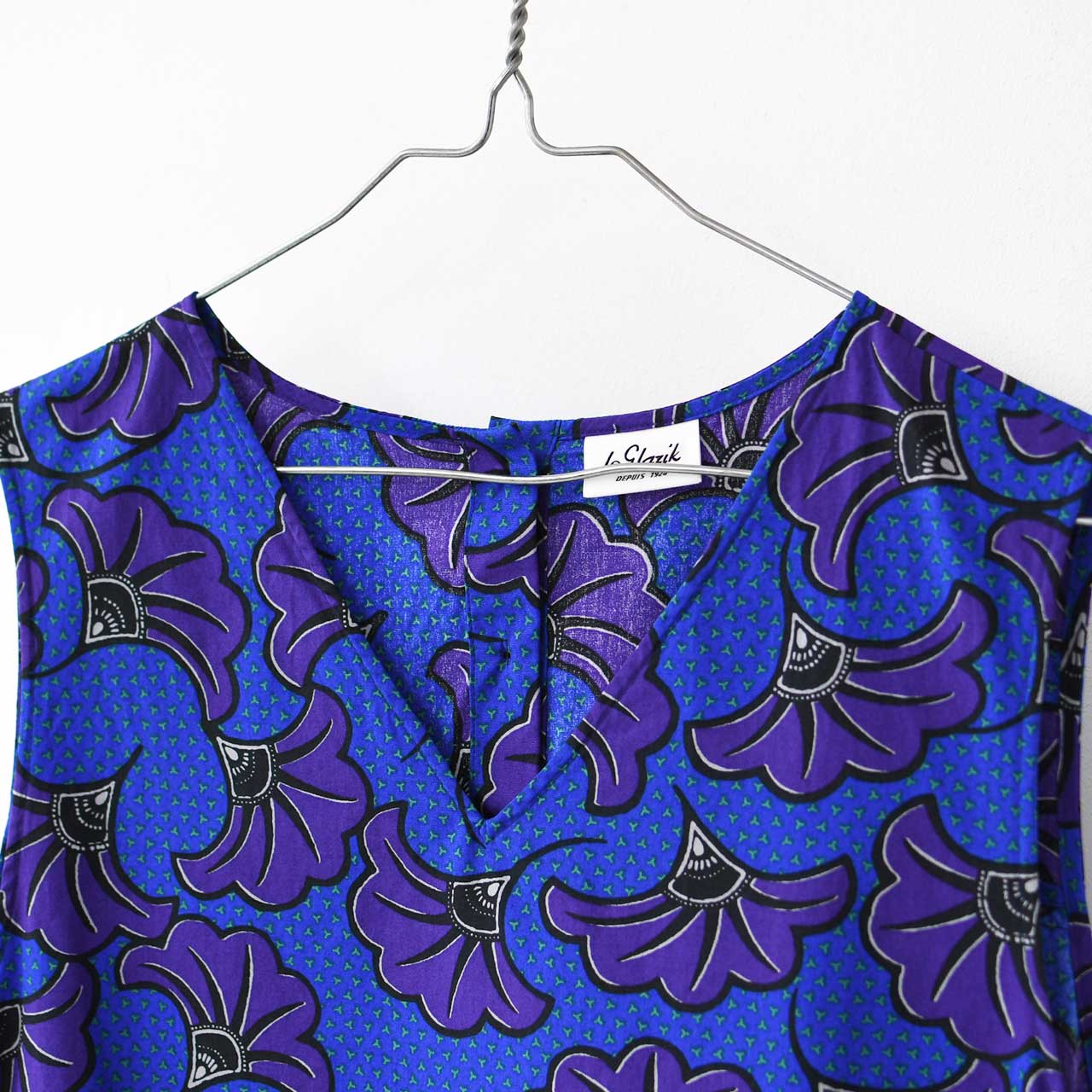 LE GLAZIK [ル・グラジック] V NECK FLARED DRESS [LG-G0077BTK] Vネックフレアドレス [2025SS]