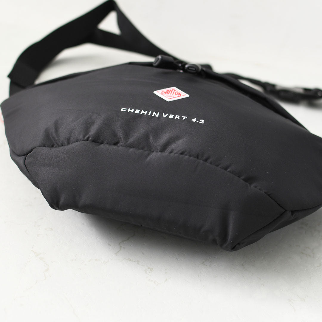 DANTON [ダントン] Polyester Taffeta Sling Bag -CHEMIN VERT 4.2- [CHEMIN VERT 42] ポリエステルタフタ スリングバッグ・シュマン・ヴェール 4.2・ボディバッグ・ポリエステルタフタ・ショルダーバッグ・MEN'S / LADY'S [2026AW]