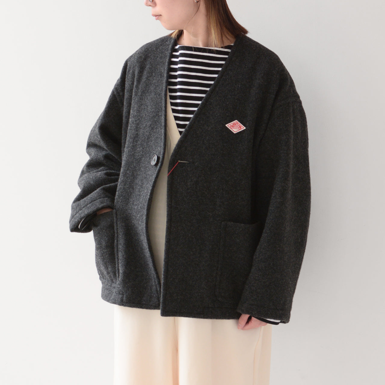 DANTON [ダントン] W SINGLE WOOL PILE V NECK JACKET [DT-A0542SWP] シングルウールパイルVネックジャケット [2024AW]