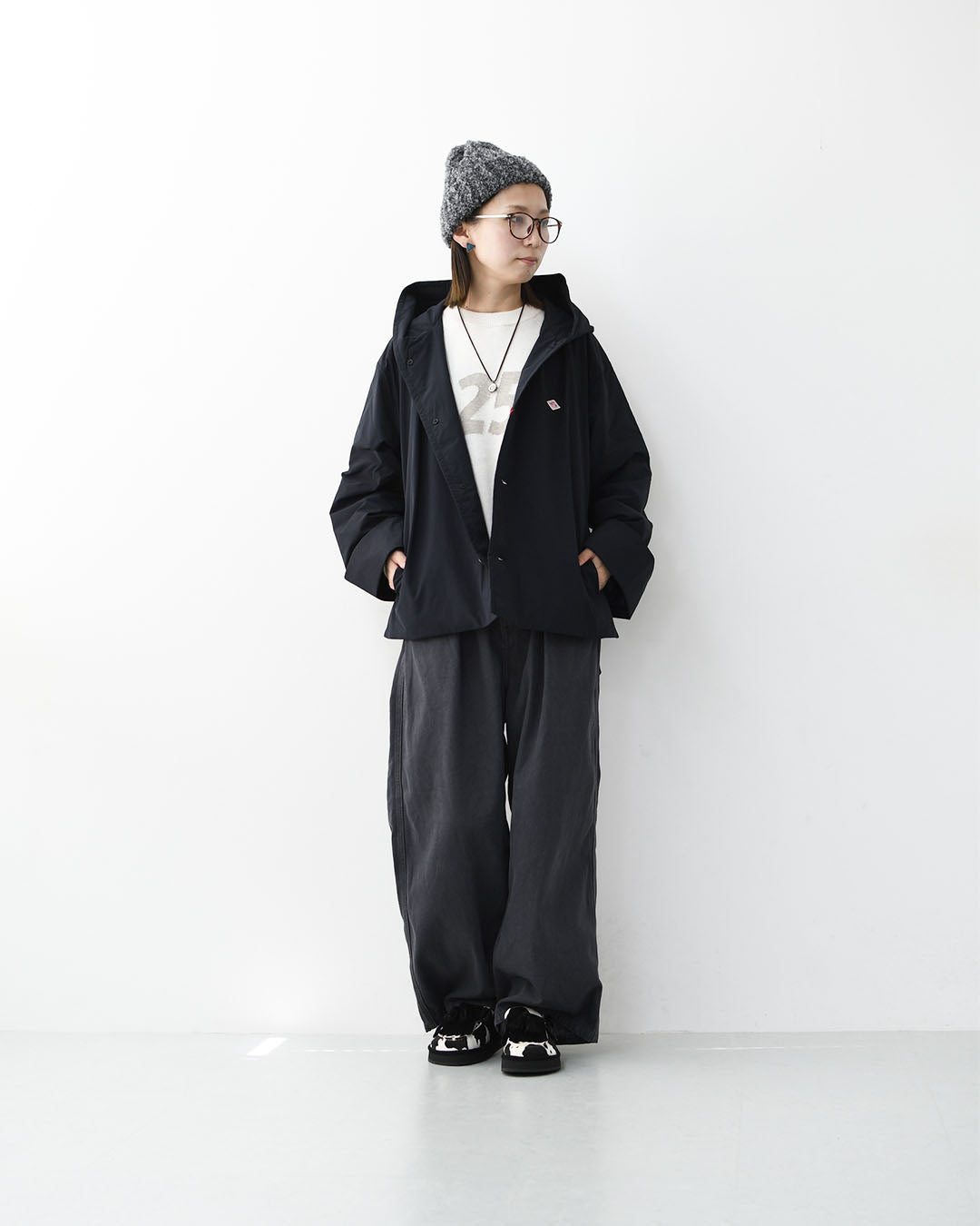DANTON [ダントン] W Peach Taffeta Insulation Hooded Wide Jacket [DT-A0673KTF] ピーチタフタインシュレーションフーデッドワイドジャケット・フード付きジャケット・ショート丈・ピーチタフタ・ジャケット・アウター・LADY'S [2026AW]
