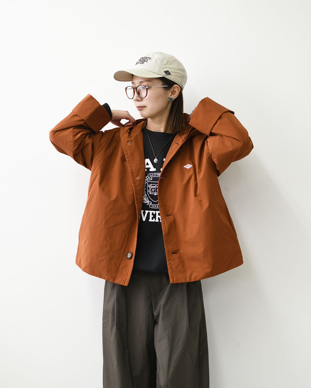 DANTON [ダントン] W Peach Taffeta Insulation Hooded Wide Jacket [DT-A0673KTF] ピーチタフタインシュレーションフーデッドワイドジャケット・フード付きジャケット・ショート丈・ピーチタフタ・ジャケット・アウター・LADY'S [2026AW]