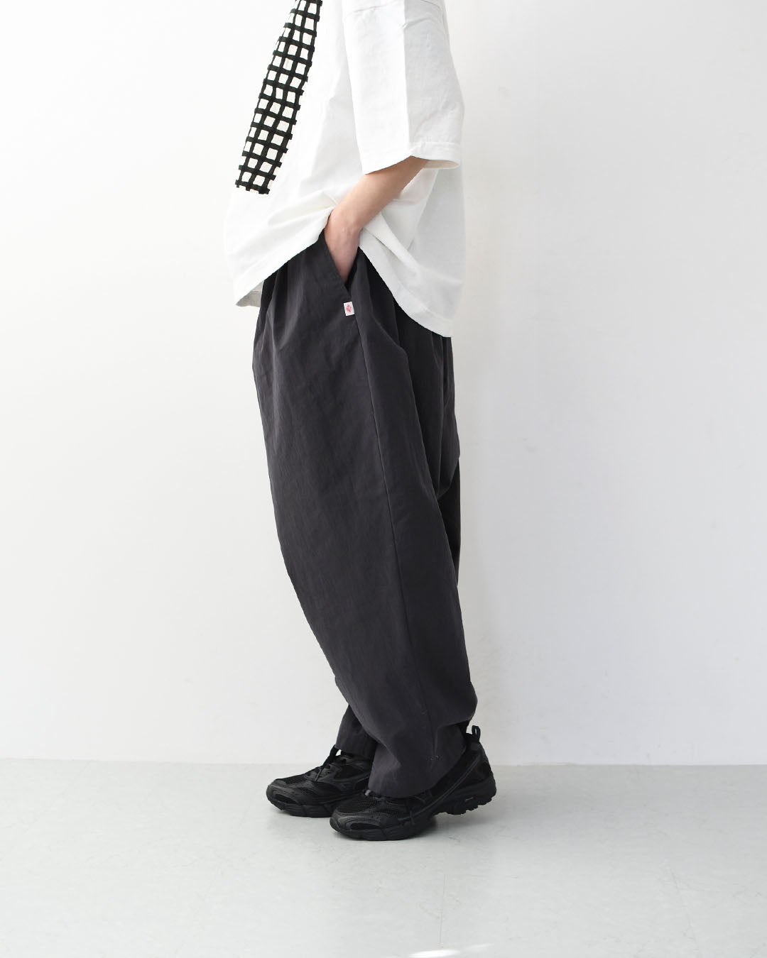 DANTON [ダントン] W C/N Twill Double Pleated Easy Pants [DT-E0212CNO] C/N ツイルダブルタックイージーパンツ・2タックイージーパンツ・ルーズパンツ・ゆったりシルエット・LADY'S [2026SS]