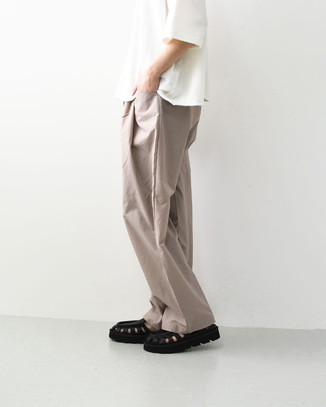 DANTON [ダントン] W Stunner Nylon 2tuck Easy Pants [DT-E0274SNY] スタナーナイロン2タックイージーパンツ・リラックス・ゆったりシルエット・LADY'S [2026SS]
