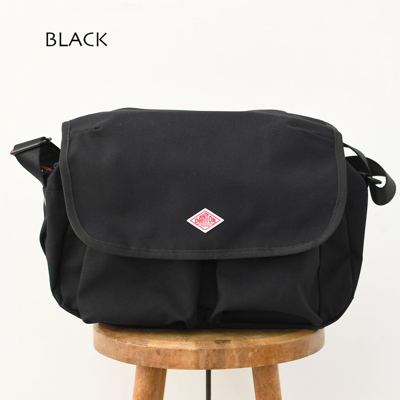 DANTON [ダントン] CANVAS SHOULDER BAG「OBERKAMPF」 [OBERKAMPF] キャンバスショルダーバッグ「オべルカンフ」[2025SS]