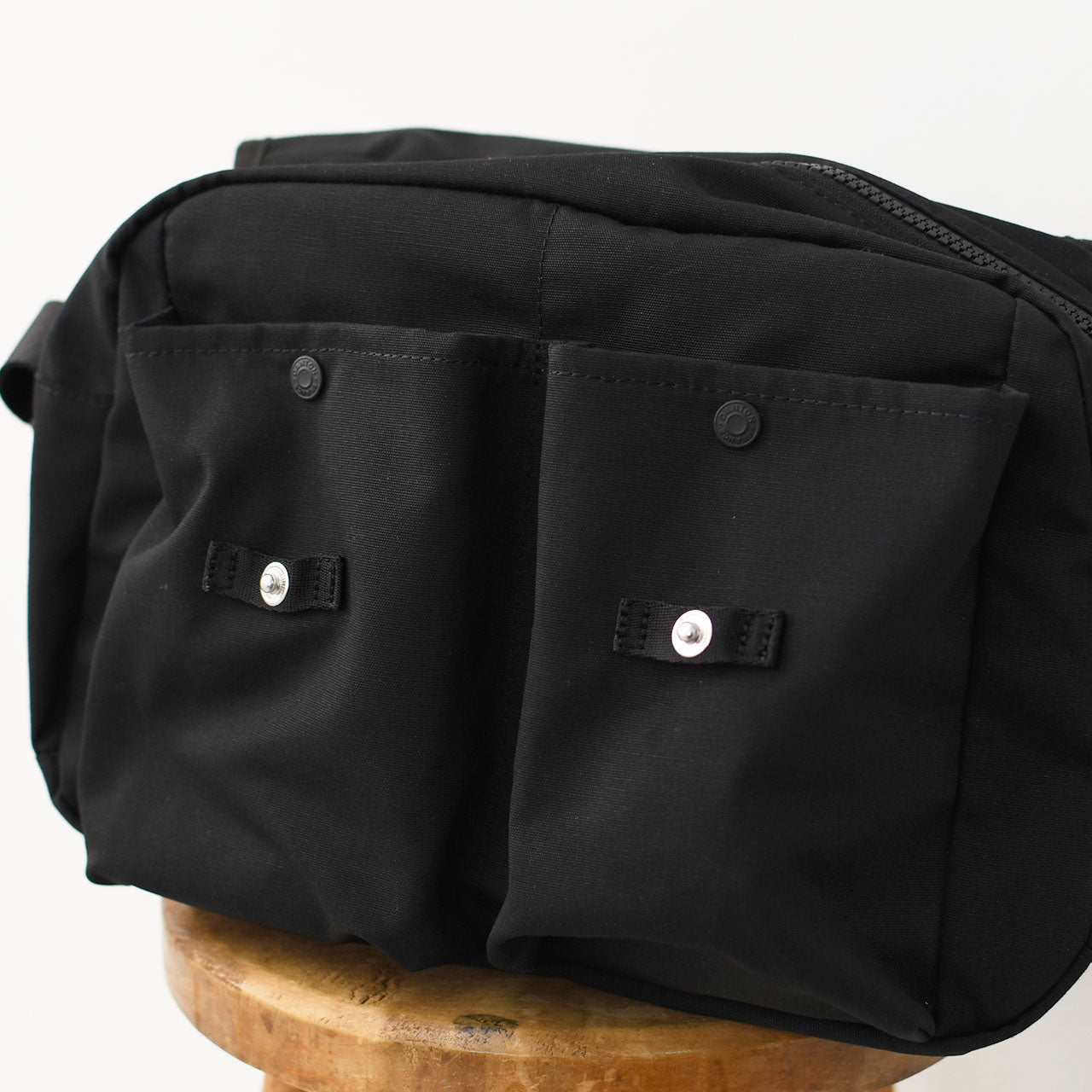 DANTON [ダントン] CANVAS SHOULDER BAG「OBERKAMPF」 [OBERKAMPF] キャンバスショルダーバッグ「オべルカンフ」[2025SS]