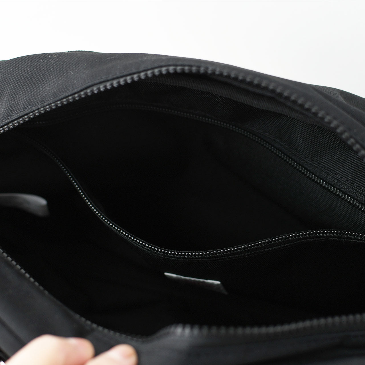 DANTON [ダントン] CANVAS SHOULDER BAG「OBERKAMPF」 [OBERKAMPF] キャンバスショルダーバッグ「オべルカンフ」[2025SS]