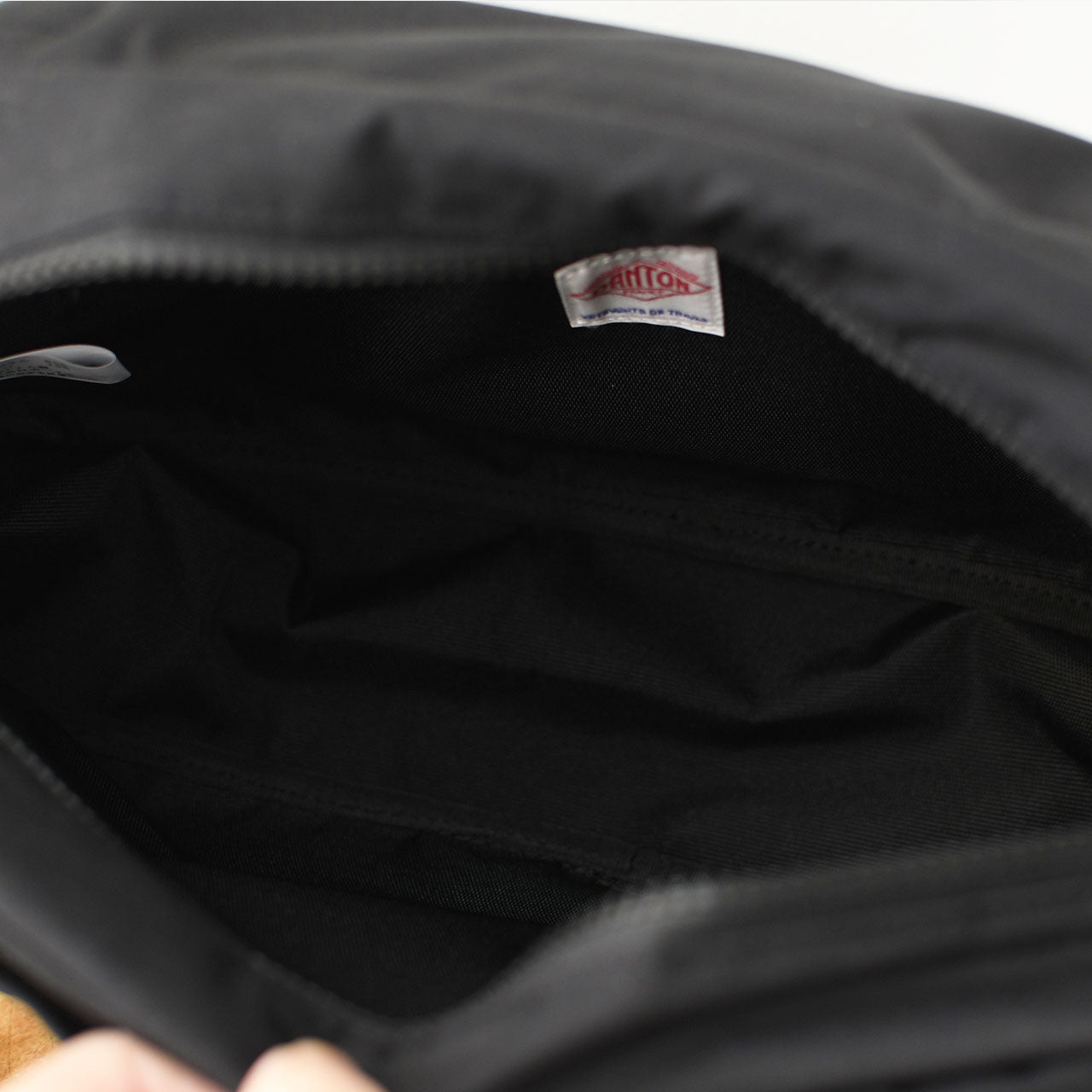 DANTON [ダントン] CANVAS SHOULDER BAG「OBERKAMPF」 [OBERKAMPF] キャンバスショルダーバッグ「オべルカンフ」[2025SS]