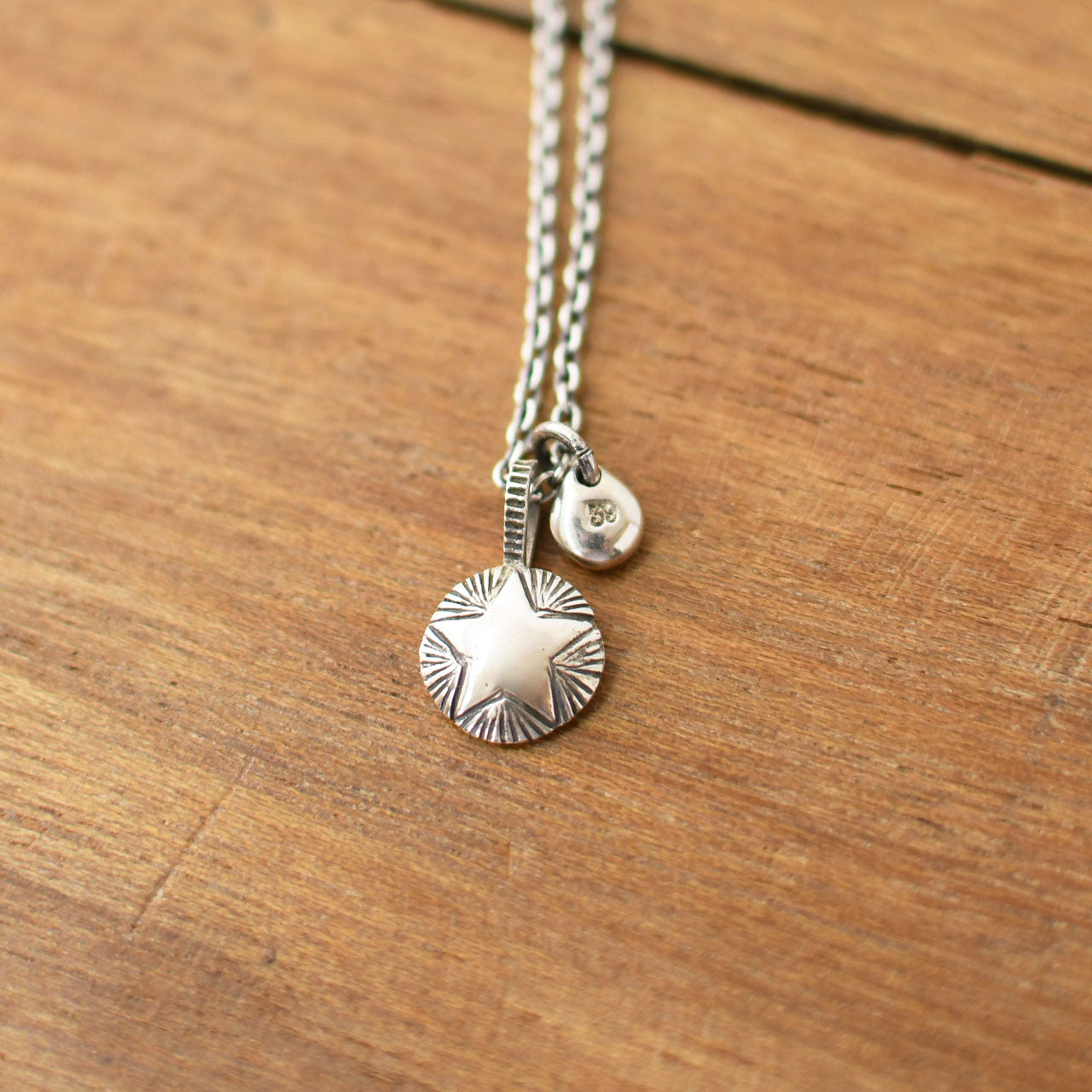 Sunku 39 [サンク] STAR CONCHA NECKLACE [SK-205] スターコンチャネックレス [2025SS]