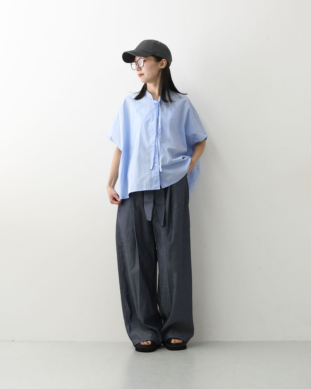 MIDIUMI [ミディウミ] BOW-TIE WIDE SHIRT  [2-730184] ボウタイ ワイドシャツ・半袖シャツ・ワイドシャツ・オーバーサイズシャツ・無地・シンプル・リラックスシルエット・LADY'S [2026SS]
