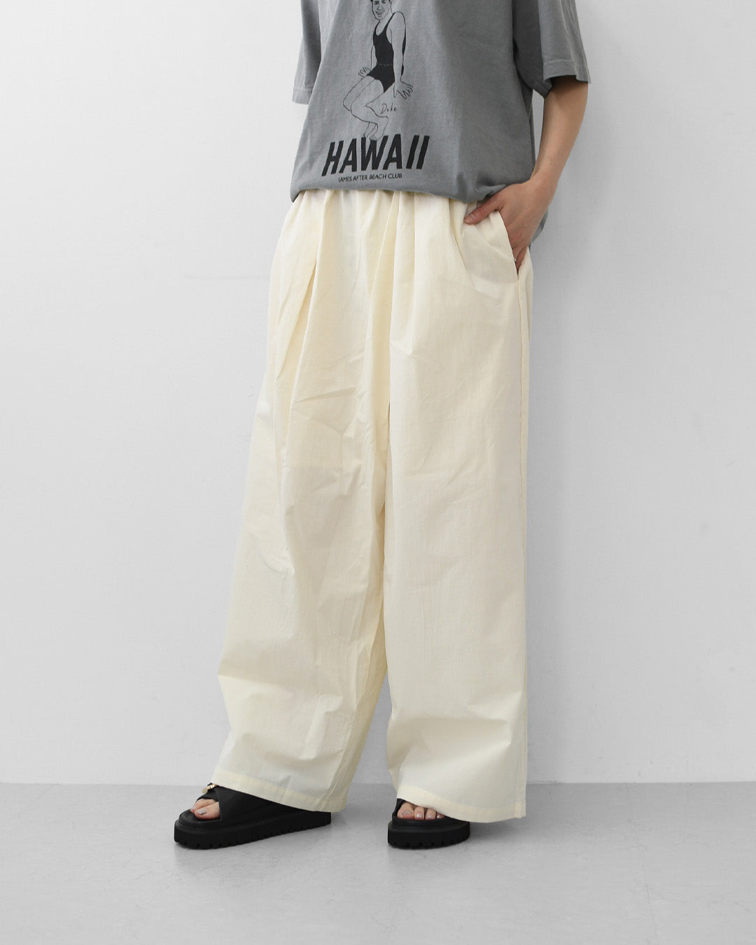 MidiUmi [ミディウミ] wrap wide PT  [2-760206] ラップワイドパンツ・ワイドシルエット・ナチュラル・リラックス・ シンプル・デイリーウェア・LADY'S [2026SS]