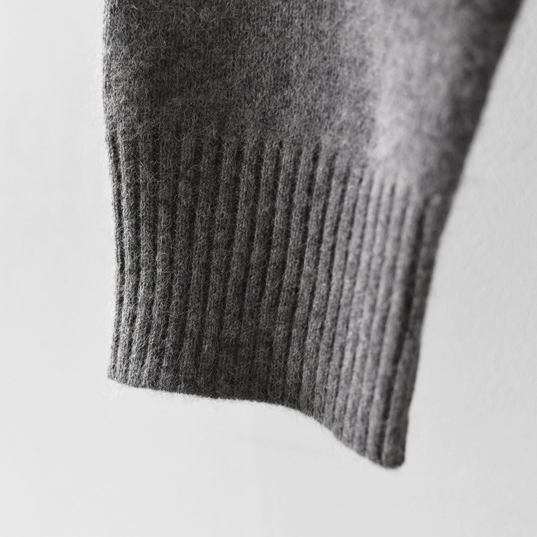 MidiUmi [ミディウミ] raccoon knit high neck pullover [4-720003] ラクーンニットハイネックプルオーバー・ワイドシルエット・ゆったり・シンプル・着心地・ニット・ LADY'S [2025AW]