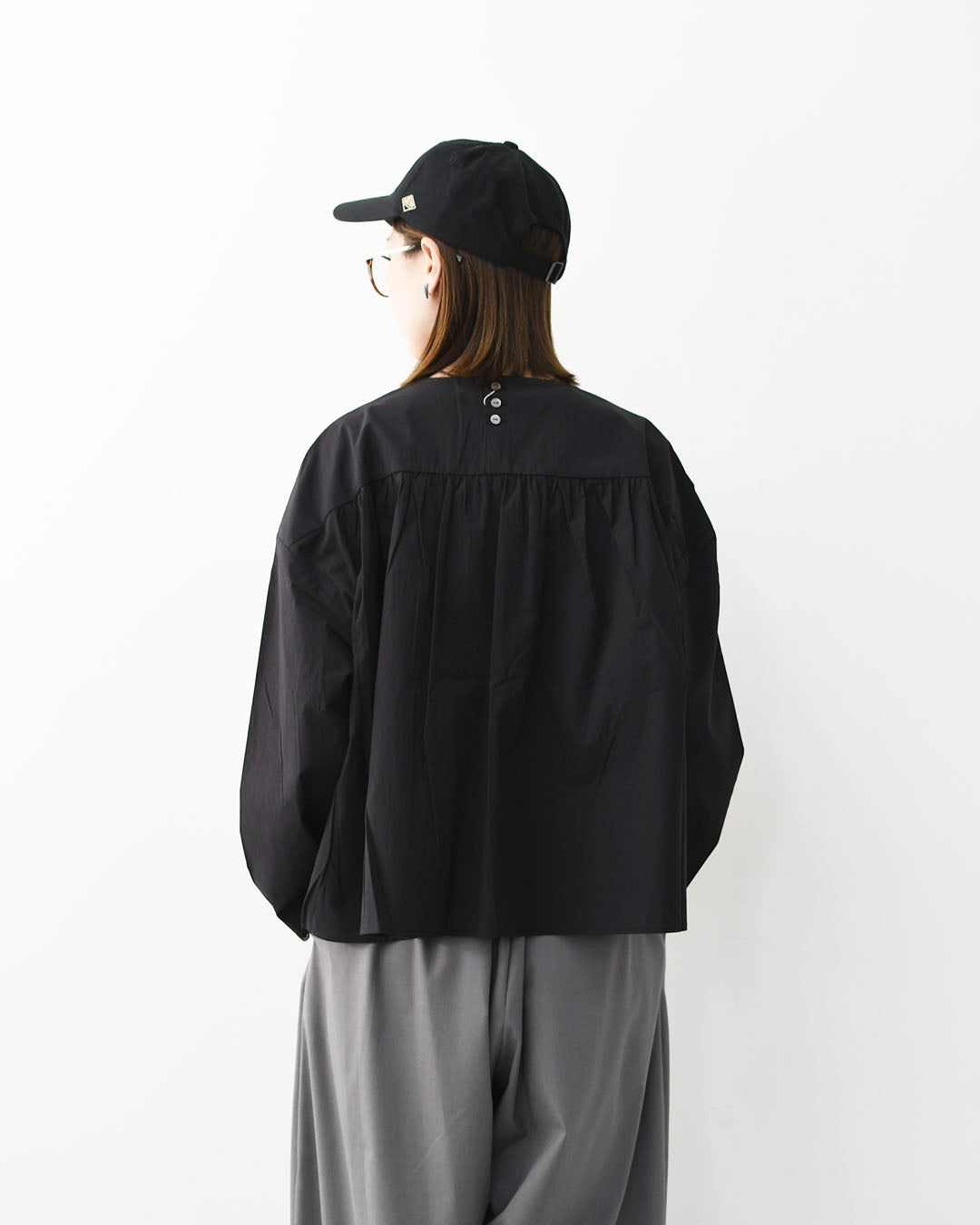 LAITERIE [レイトリー] コットンレース プルオーバー [LB26409] プルオーバー・ピンタック・レース・コットン・シンプル・LADY'S [2026AW]