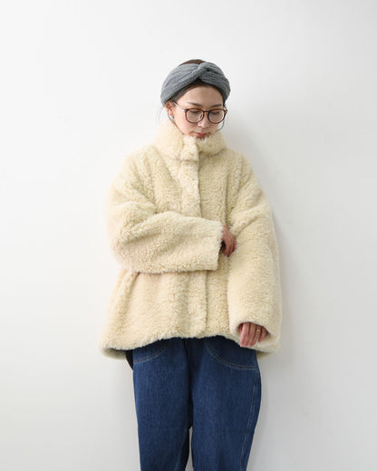 MICA&DEAL [マイカアンドディール] stand collar boa bz [0125406330] スタンドカラーボアブルゾン・フェイクファー素材・ルーズシルエット・冬コート・LADY'S [2025AW]