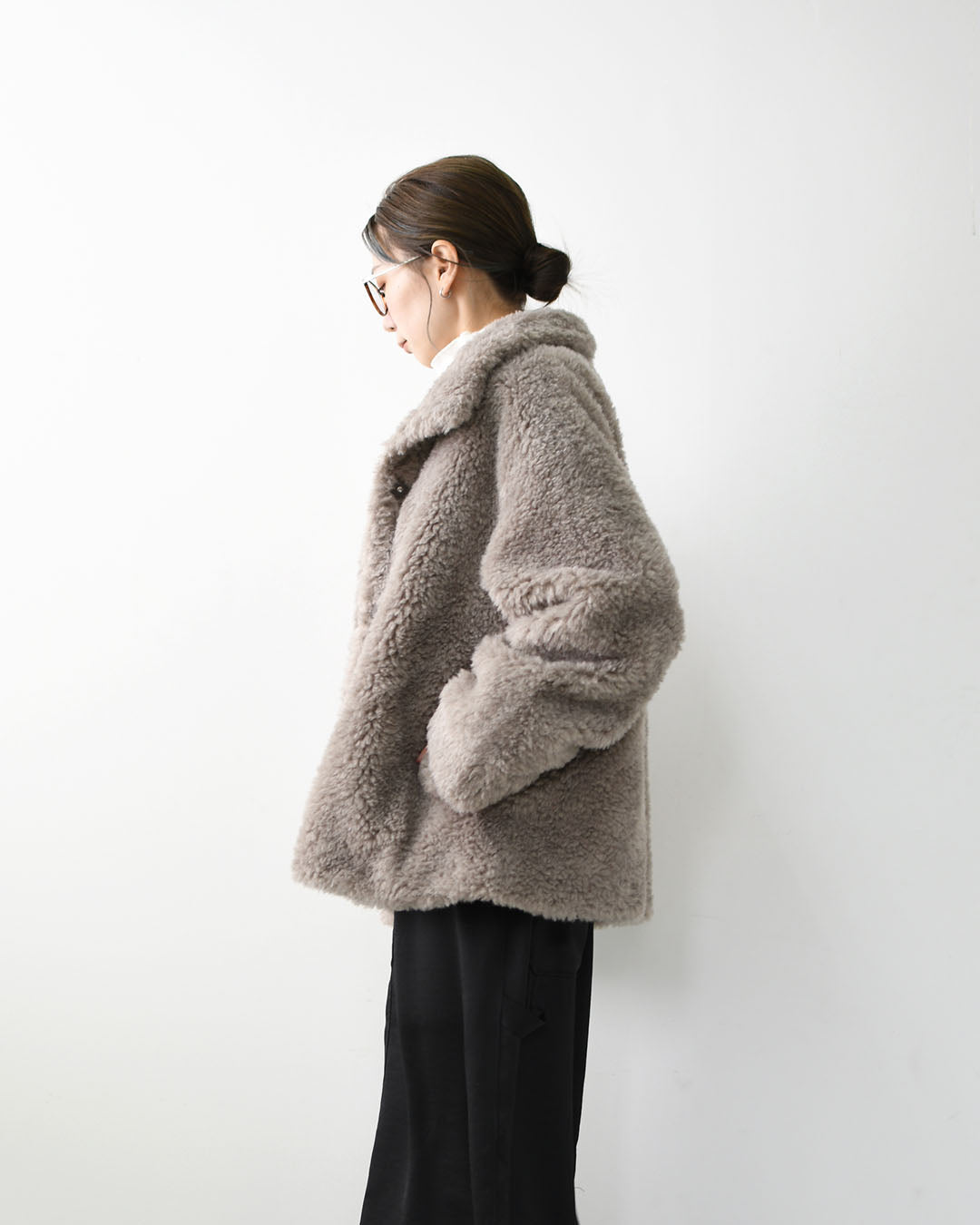 MICA&DEAL [マイカアンドディール] stand collar boa bz [0125406330] スタンドカラーボアブルゾン・フェイクファー素材・ルーズシルエット・冬コート・LADY'S [2025AW]