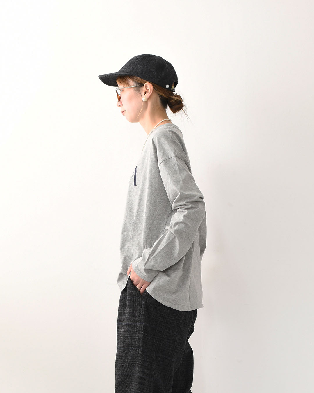 MICA&DEAL [マイカアンドディール] "CELIA"ロゴロングT-shirt [012540930] セリアロゴロングTシャツ・ゆったりシルエット・カットソー・長袖・長T・キレイめ・LADY'S [2025AW]