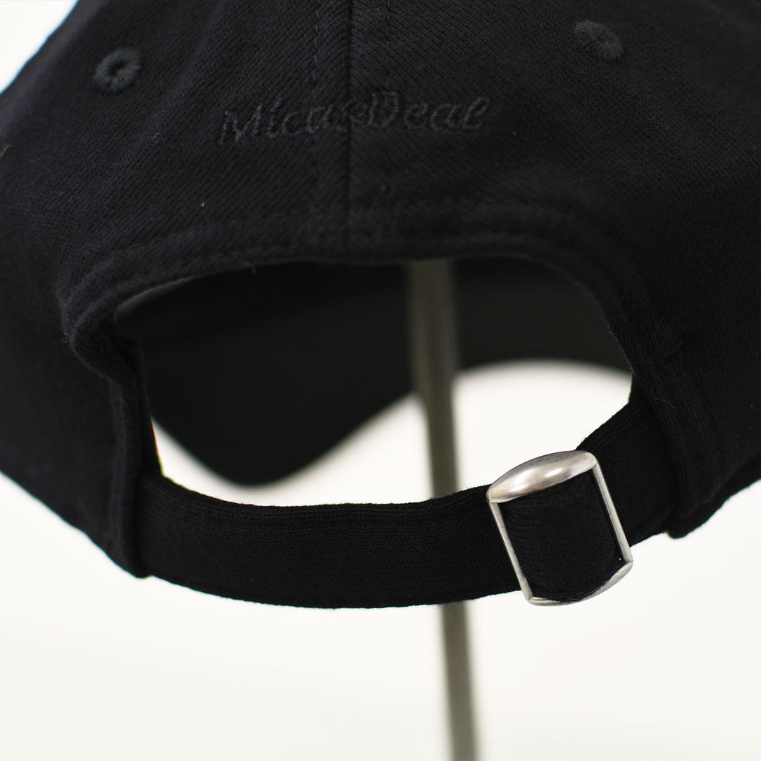 MICA&DEAL [マイカアンドディール] MICA×NEW ERA "M"ロゴ刺繍裏毛CAP-9TWENTY [0125410357] マイカ×ニューエラ ウラケキャップ・裏毛キャップ・シンプル・ロゴ・コラボキャップ・9TWENTYモデル・LADY'S [2025AW]