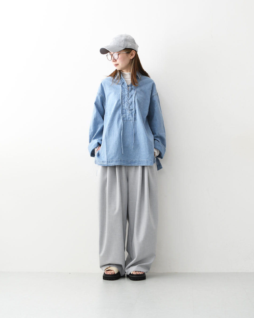 MICA&DEAL [マイカアンドディール] lace up blouse [0126101029] レースアップブラウス・ブラウス・レースアップ・デニムブラウス・デニムシャツ・LADY'S [2026SS]