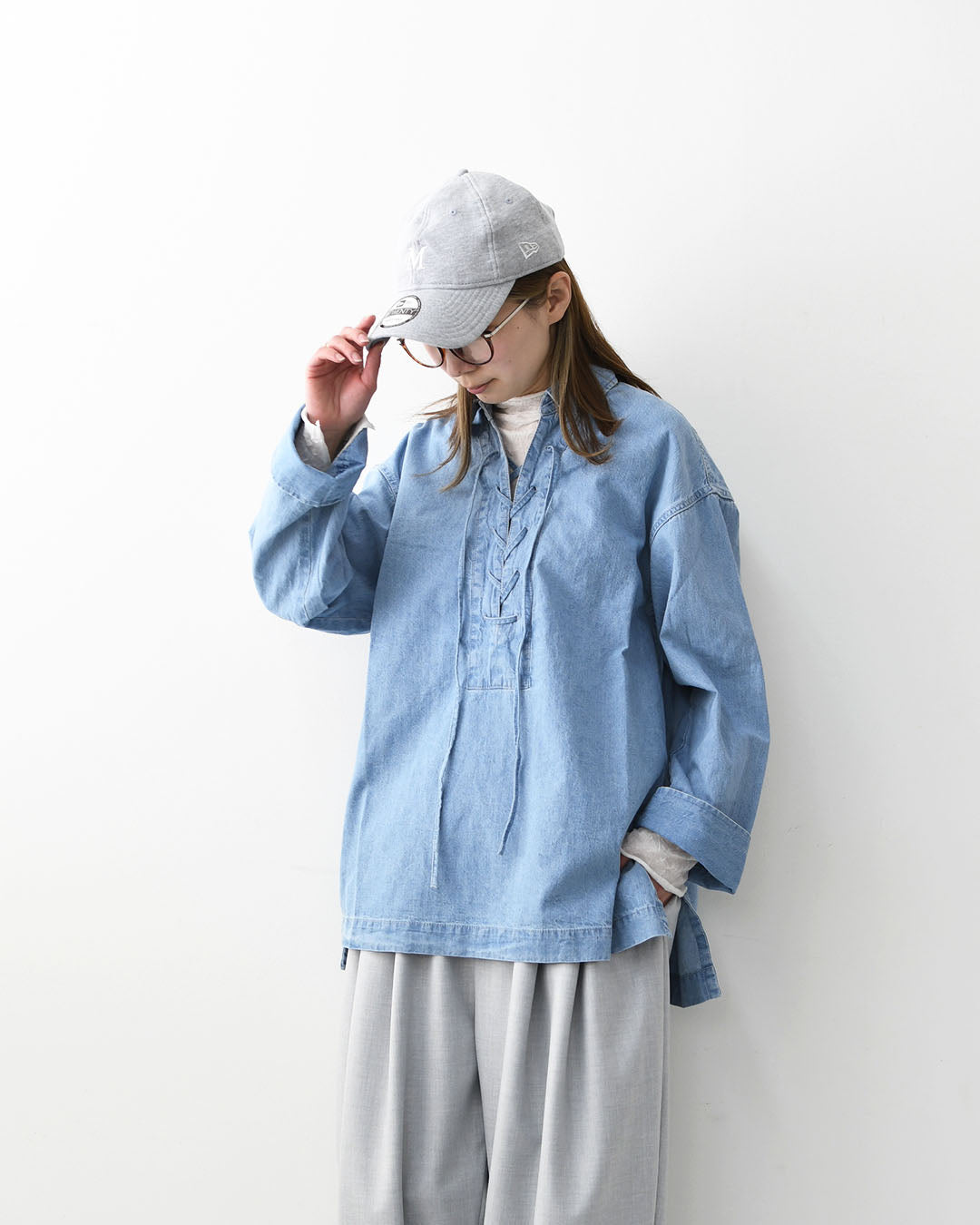 MICA&DEAL [マイカアンドディール] lace up blouse [0126101029] レースアップブラウス・ブラウス・レースアップ・デニムブラウス・デニムシャツ・LADY'S [2026SS]