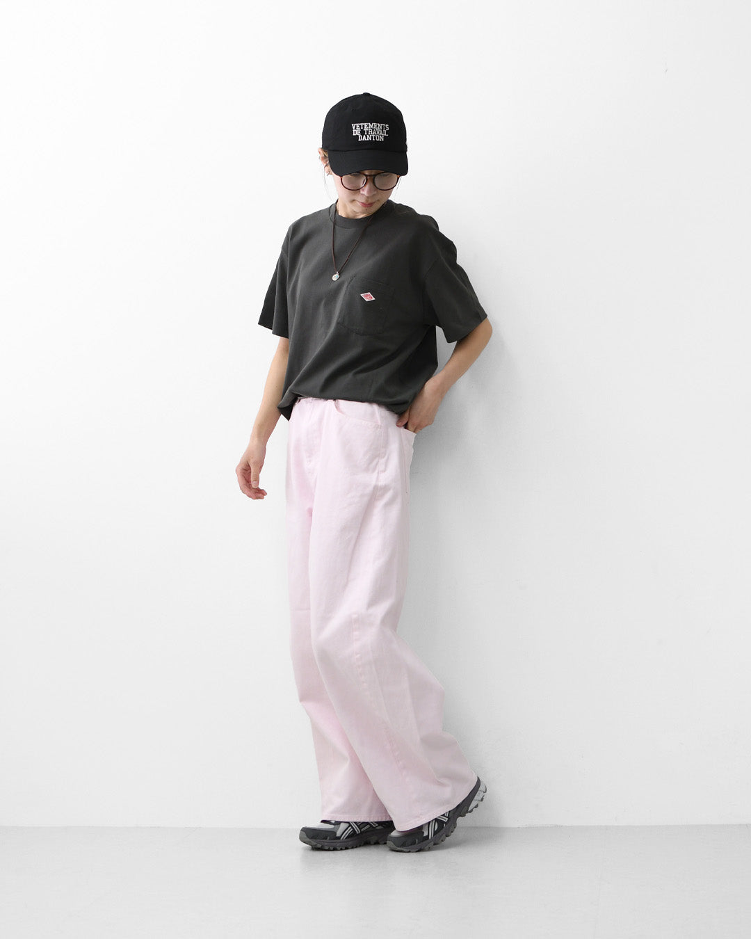 MICA&DEAL [マイカアンドディール] twist color denim pt [0126203121] ツイストカラーデニムコクーンパンツ・デニムパンツ・ルーズシルエット・パンツ・コクーンパンツ・LADY'S [2026SS]