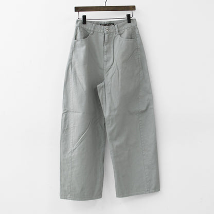 MICA&DEAL [マイカアンドディール] twist color denim pt [0126203121] ツイストカラーデニムコクーンパンツ・デニムパンツ・ルーズシルエット・パンツ・コクーンパンツ・LADY'S [2026SS]