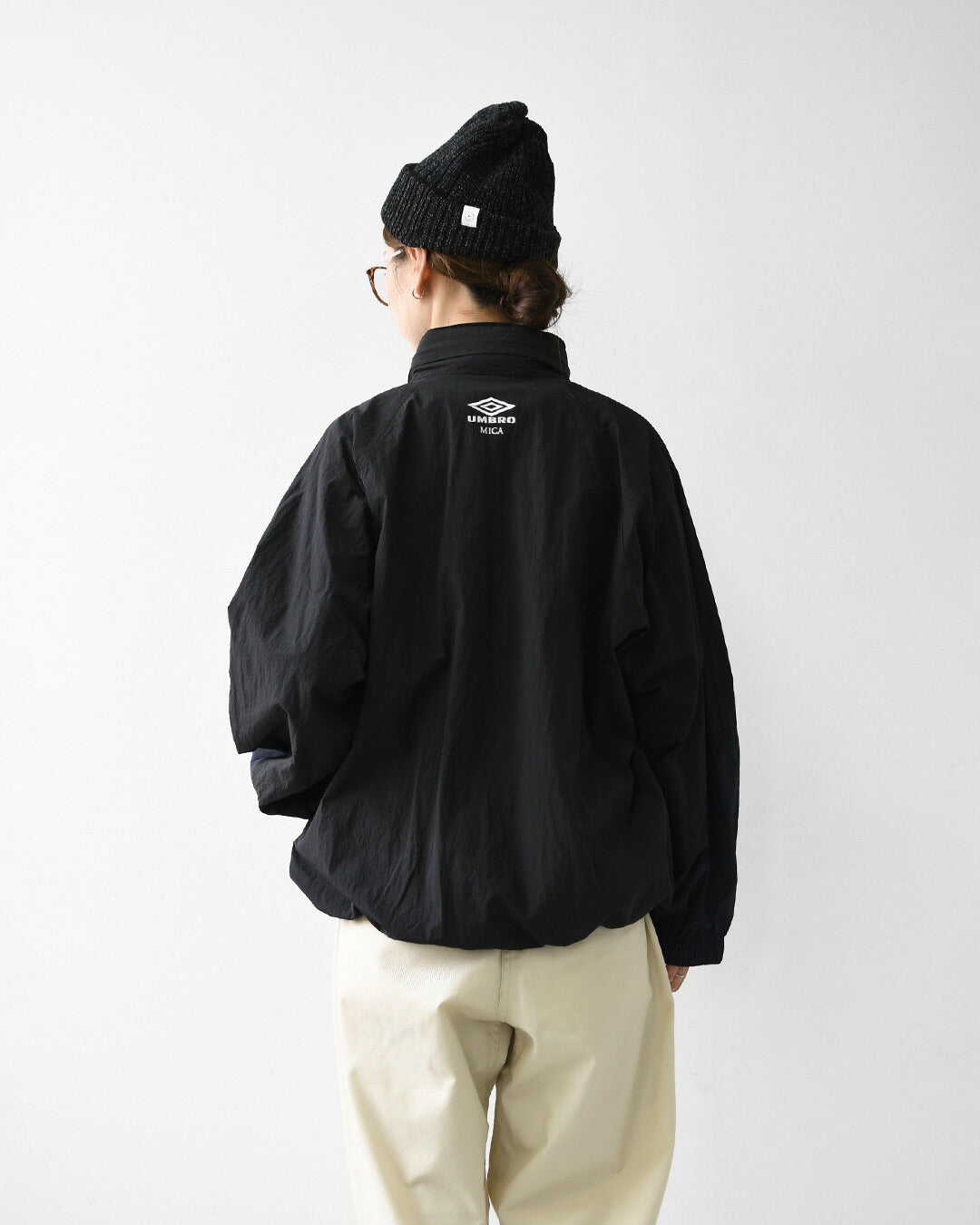 MICA&DEAL [マイカアンドディール] UMBRO collabo bi-color bz [0126306110] アンブロコラボバイカラービーズ・ジャケット・ナイロン製・防寒・アウター・コラボ商品・LADY'S [2026SS]