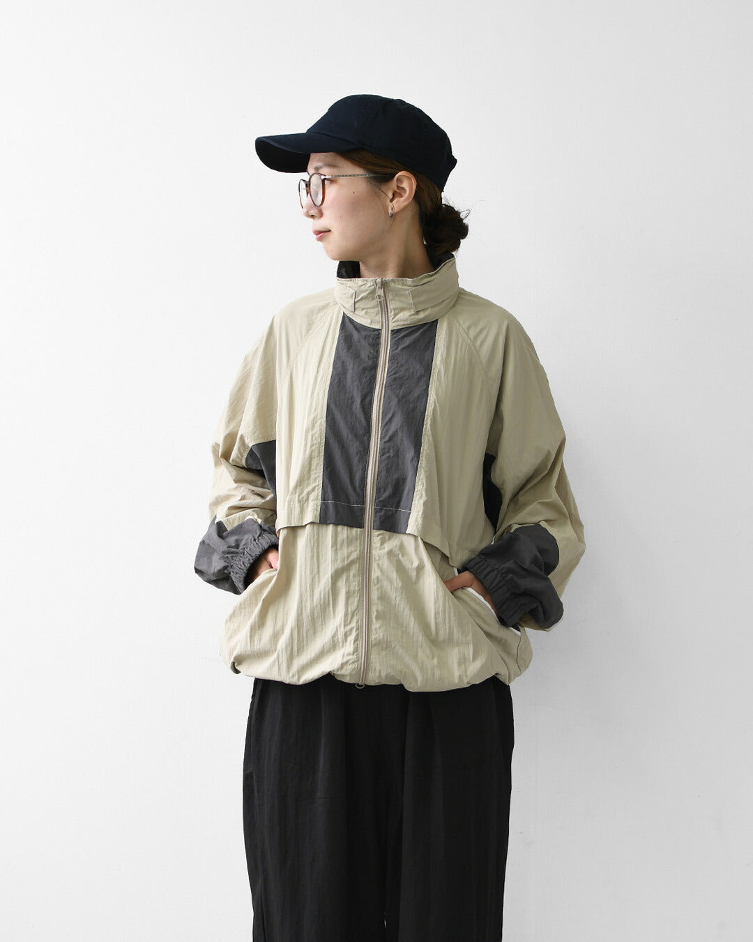 MICA&DEAL [マイカアンドディール] UMBRO collabo bi-color bz [0126306110] アンブロコラボバイカラービーズ・ジャケット・ナイロン製・防寒・アウター・コラボ商品・LADY'S [2026SS]