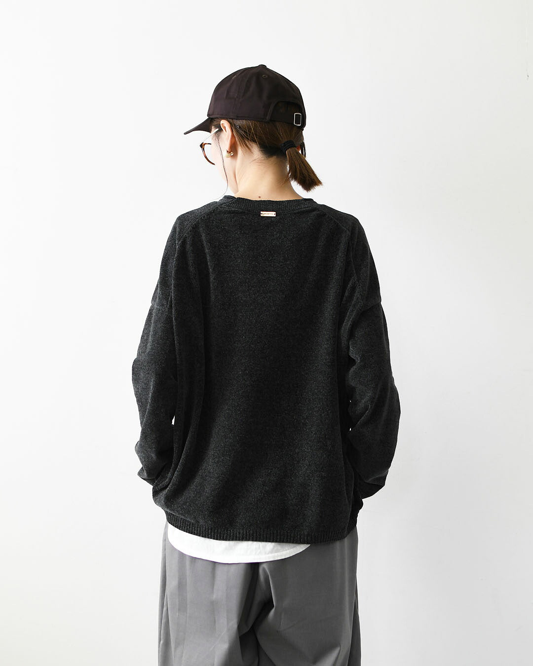 MICA&DEAL [マイカアンドディール] mole knit v/n p/o [0126308077] モールヤーンVネックニット・抜け感・大人っぽい・LADY'S [2026AW]