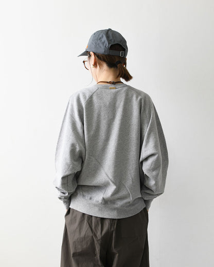 MICA&DEAL [マイカアンドディール] MDL flock pt sweat [0126309089] MDL フロッキーロゴプリントスウェット・裏毛スウェット・ナチュラル・ルーズ・プリント・LADY'S [2026AW]