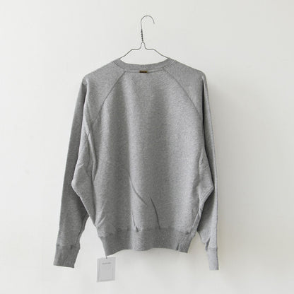 MICA&DEAL [マイカアンドディール] MDL flock pt sweat [0126309089] MDL フロッキーロゴプリントスウェット・裏毛スウェット・ナチュラル・ルーズ・プリント・LADY'S [2026AW]