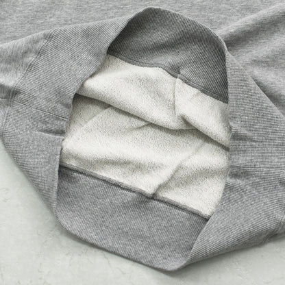 MICA&DEAL [マイカアンドディール] MDL flock pt sweat [0126309089] MDL フロッキーロゴプリントスウェット・裏毛スウェット・ナチュラル・ルーズ・プリント・LADY'S [2026AW]