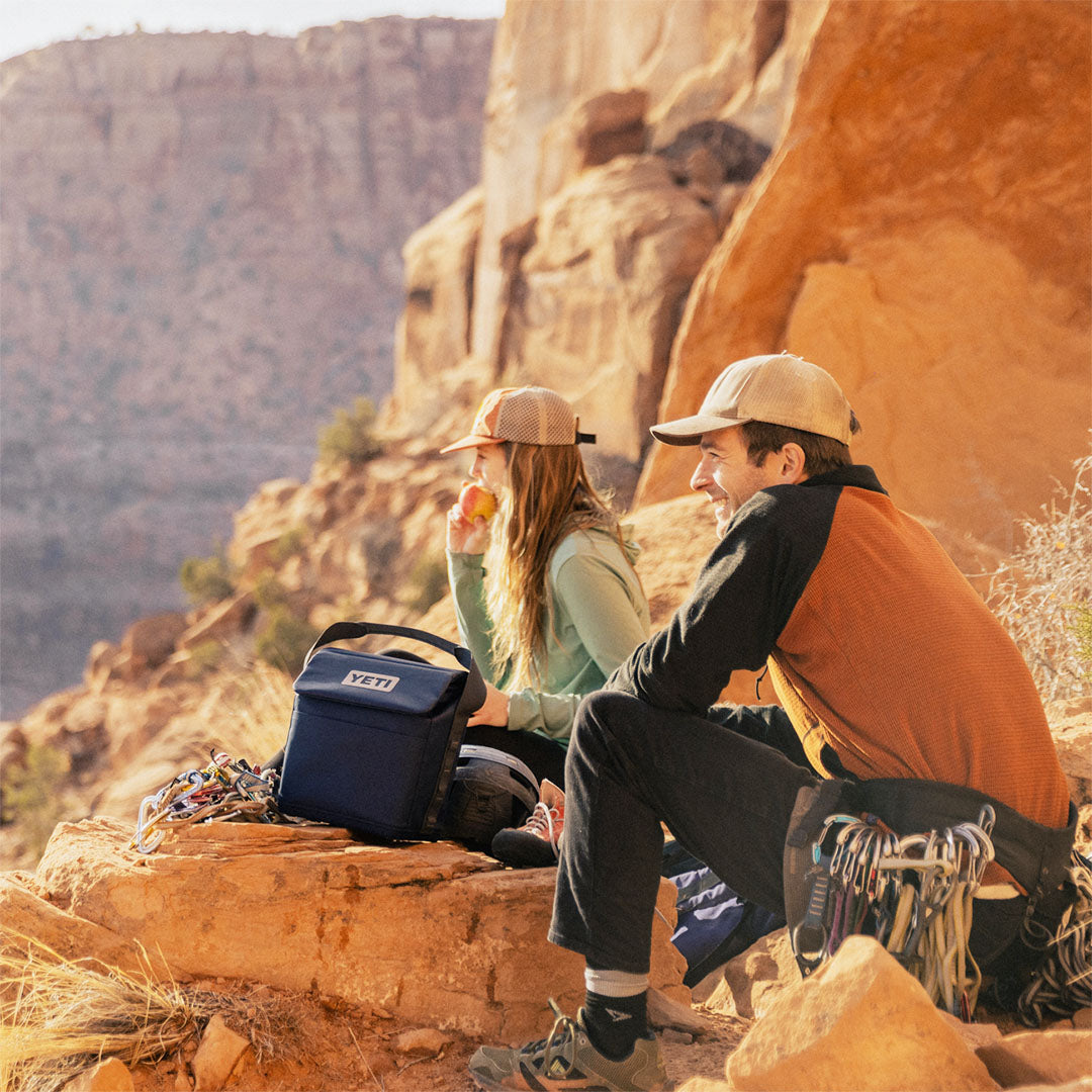 YETI [イエティ] DAYTRIP 6L INSULATED LUNCH BAG [80171127] デイトリップ 6L インシュレーテッド ランチ ボックス・収納アクセサリー・ソフトボックス・アウトドア・キャンプ・MEN'S / LADY'S [2026AW]