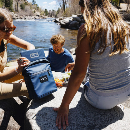 YETI [イエティ] DAYTRIP 6L INSULATED LUNCH BAG [80171127] デイトリップ 6L インシュレーテッド ランチ ボックス・収納アクセサリー・ソフトボックス・アウトドア・キャンプ・MEN'S / LADY'S [2026AW]