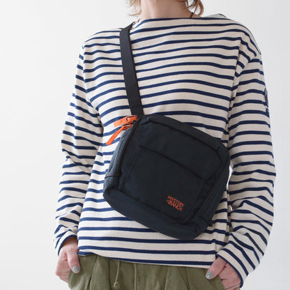 MYSTERY RANCH[ミステリーランチ] DISTRICT 4 [19761507-tw/BLACK] ディストリクト 4 [2025AW]