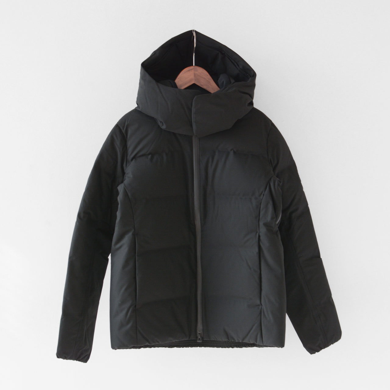 DESCENTE ALLTERRAIN [デサントオルテライン正規販売店] MIZUSAWA DOWN JACKET 「ANCHOR-L」[DAWYGK41U] アンカー L [2024AW]