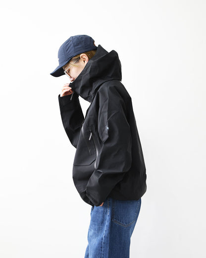 DESCENTE ALLTERRAIN [デサントオルテライン] GORE-TEX 3L SHELL JACKET -ZENCHIKEI-【81】[DO6SWB03M] 3レイヤーシェルジャケット・ゴアテックスシェルジャケット・MEN'S [2026SS]