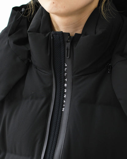 DESCENTE ALLTERRAIN [デサントオルテライン] MIZUSAWA DOWN COAT 「ANCHOR-HC」 [DU5FDJM3L] 水沢ダウン “アンカーハーフコート”・ダウンジャケット・LADY'S [2025AW]