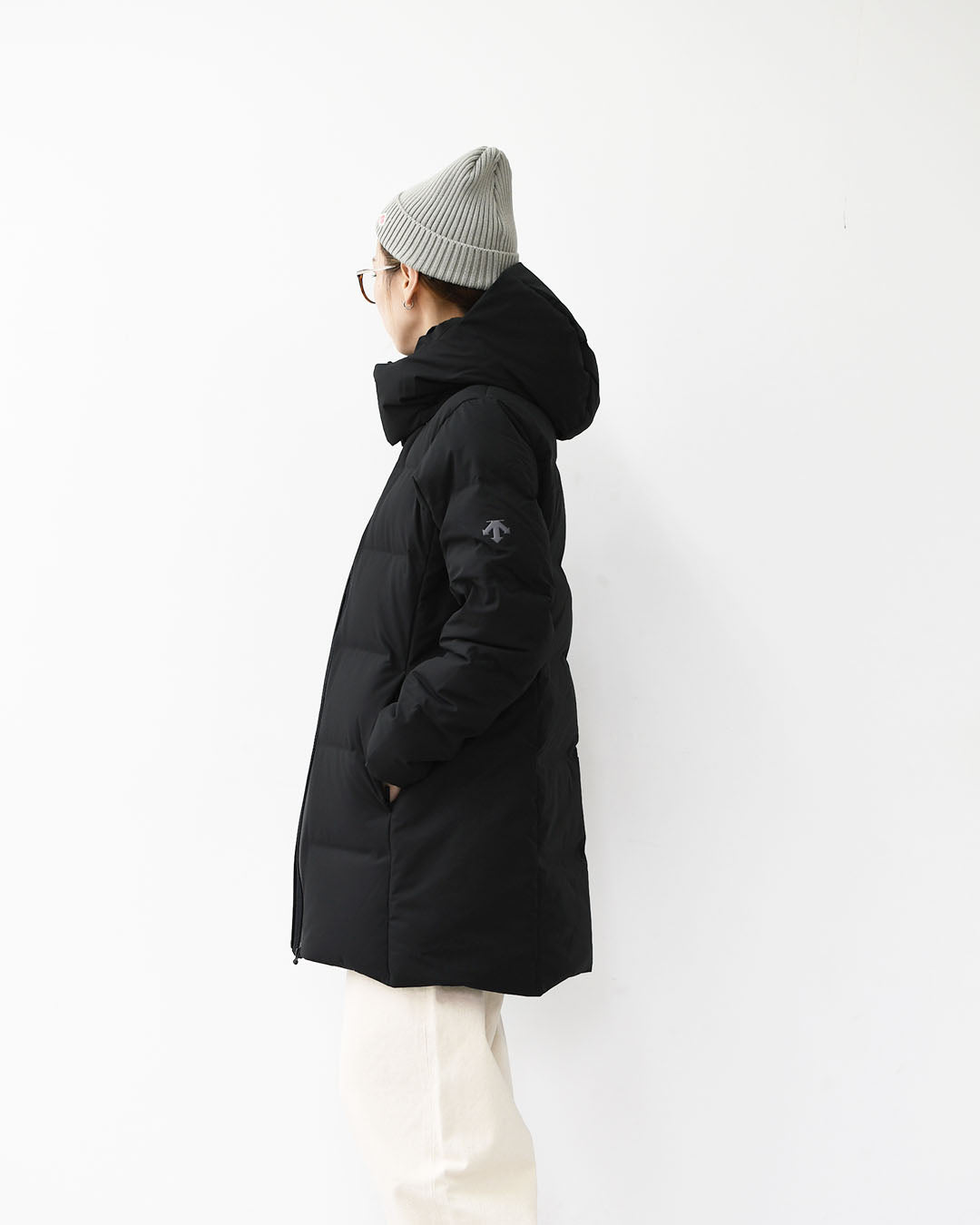 DESCENTE ALLTERRAIN [デサントオルテライン] MIZUSAWA DOWN COAT 「ANCHOR-HC」 [DU5FDJM3L] 水沢ダウン “アンカーハーフコート”・ダウンジャケット・LADY'S [2025AW]