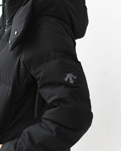 DESCENTE ALLTERRAIN [デサントオルテライン] MIZUSAWA DOWN COAT 「ANCHOR-HC」 [DU5FDJM3L] 水沢ダウン “アンカーハーフコート”・ダウンジャケット・LADY'S [2025AW]