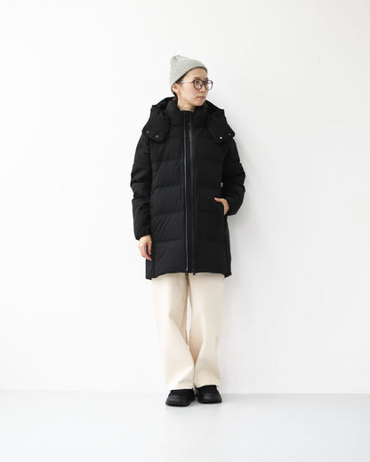 DESCENTE ALLTERRAIN [デサントオルテライン] MIZUSAWA DOWN COAT 「ANCHOR-HC」 [DU5FDJM3L] 水沢ダウン “アンカーハーフコート”・ダウンジャケット・LADY'S [2025AW]