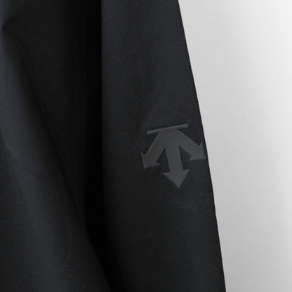 DESCENTE ALLTERRAIN [デサントオルテライン] LIGHTWEIGHT SHELL JACKET [DU5SWBA3M] ライトウェイトシェルジャケット・ナイロンジャケット・耐水性・透湿性・はっ水・防風・軽量・MEN'S [2025SS]