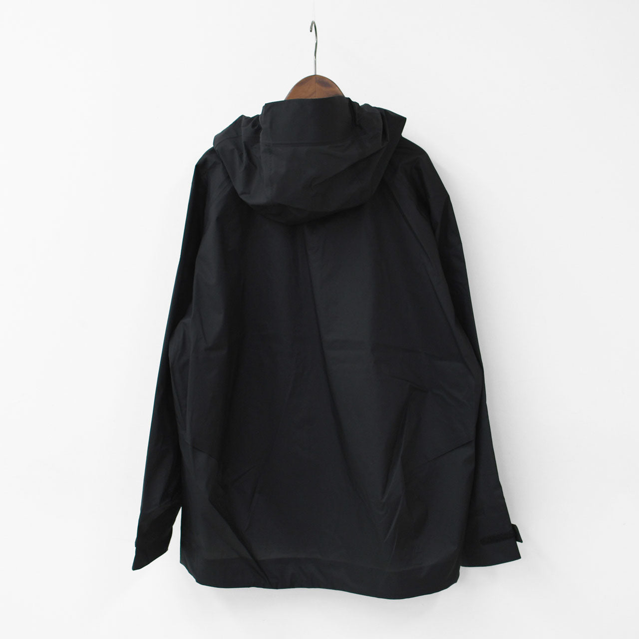 DESCENTE ALLTERRAIN [デサントオルテライン] LIGHTWEIGHT SHELL JACKET [DU5SWBA3M] ライトウェイトシェルジャケット・ナイロンジャケット・耐水性・透湿性・はっ水・防風・軽量・MEN'S [2025SS]